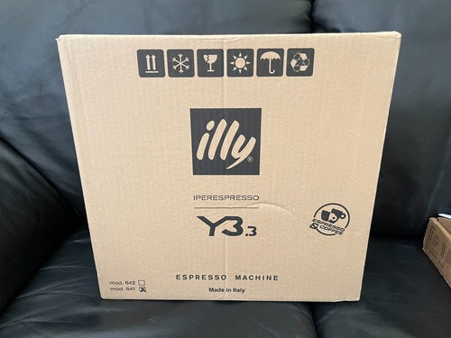 Illy iperespresso machine - illy, y3.3